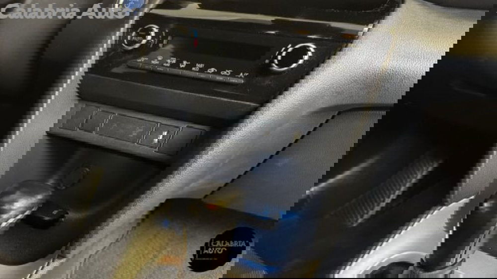 Toyota Yaris Cross usata a Reggio Calabria (15)