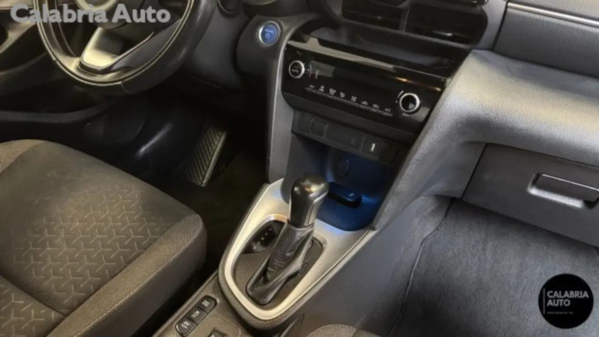 Toyota Yaris Cross usata a Reggio Calabria (16)