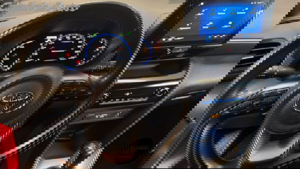 Toyota Yaris Cross usata a Reggio Calabria (10)