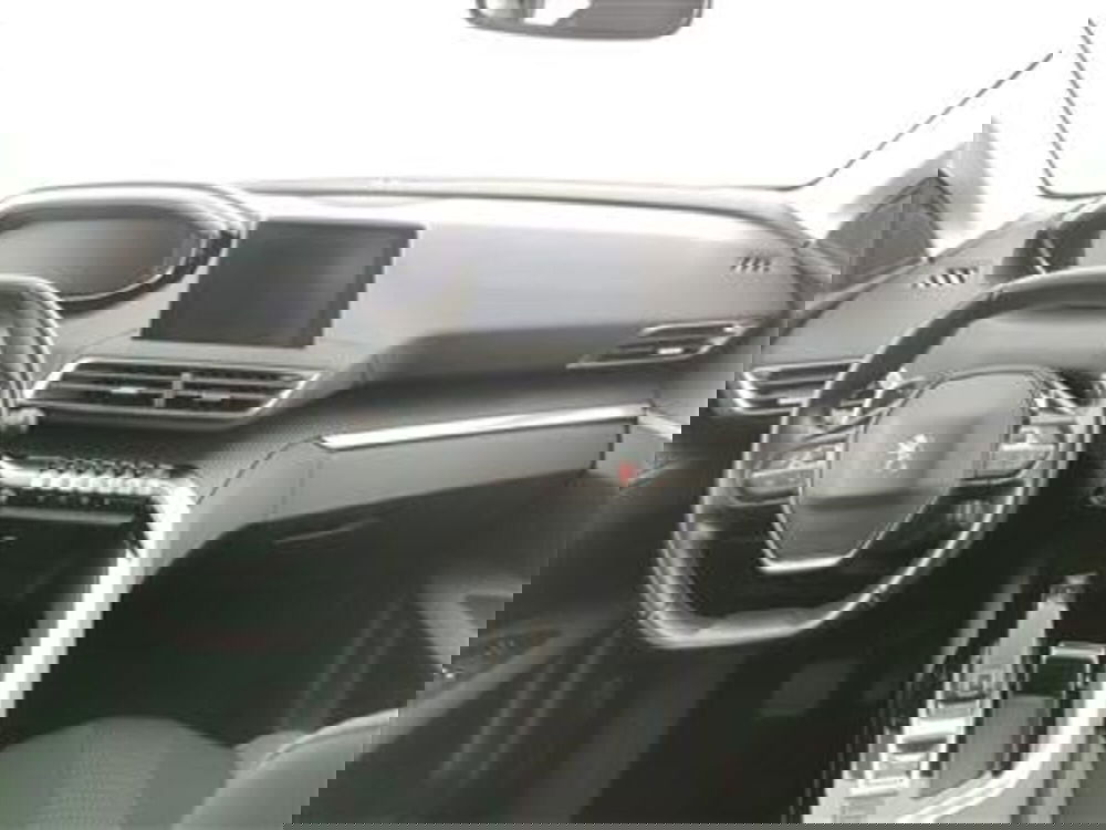 Peugeot 3008 usata a Bari (15)