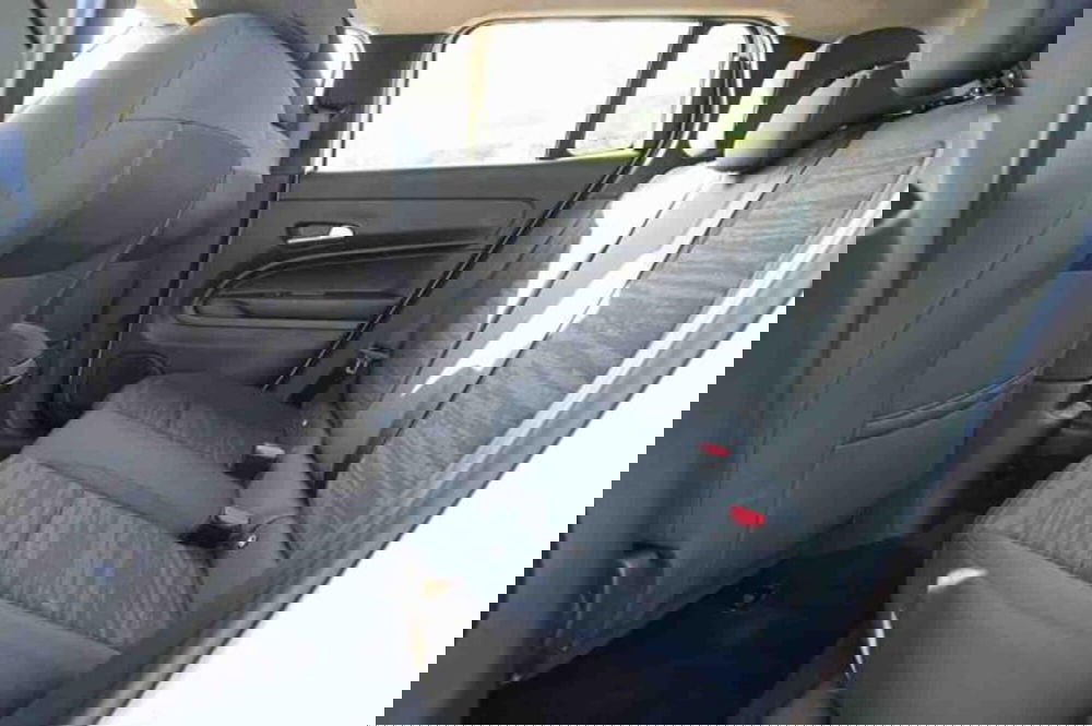 Jeep Avenger nuova a Torino (11)