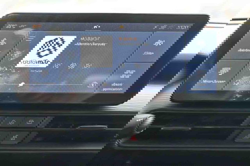 Jeep Avenger nuova a Torino (14)