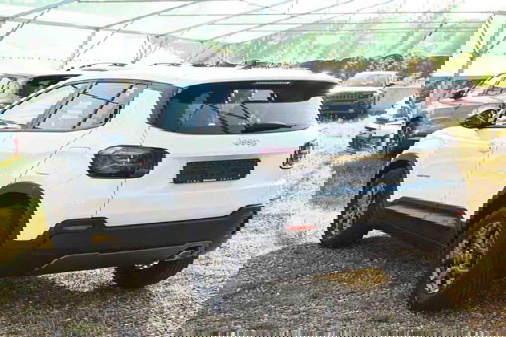 Jeep Avenger nuova a Torino (4)