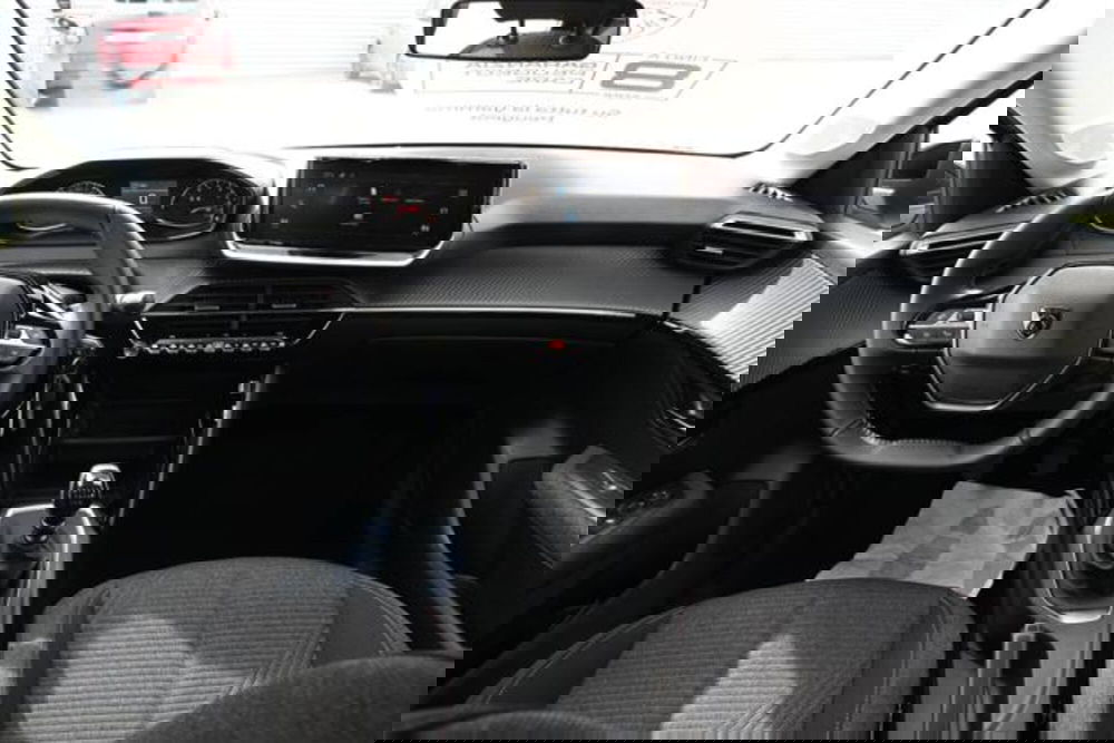 Peugeot 208 nuova a Torino (11)