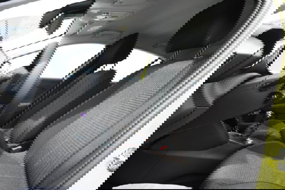 Peugeot 208 nuova a Torino (14)