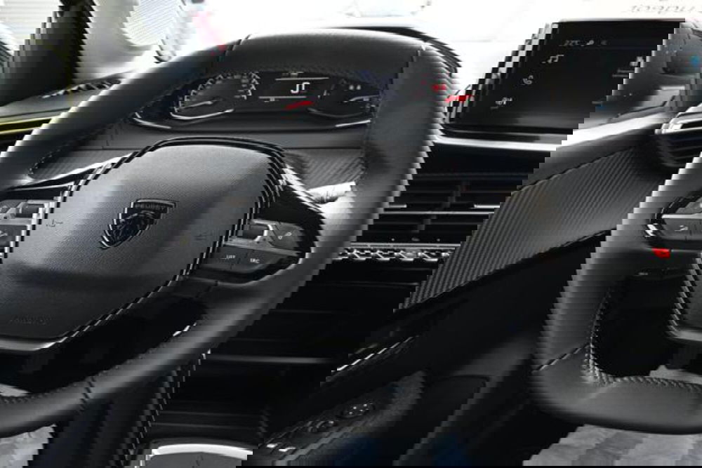 Peugeot 208 nuova a Torino (16)