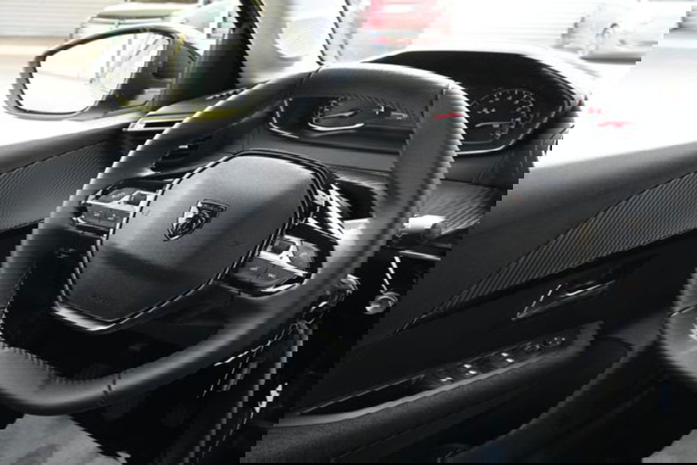 Peugeot 208 nuova a Torino (20)