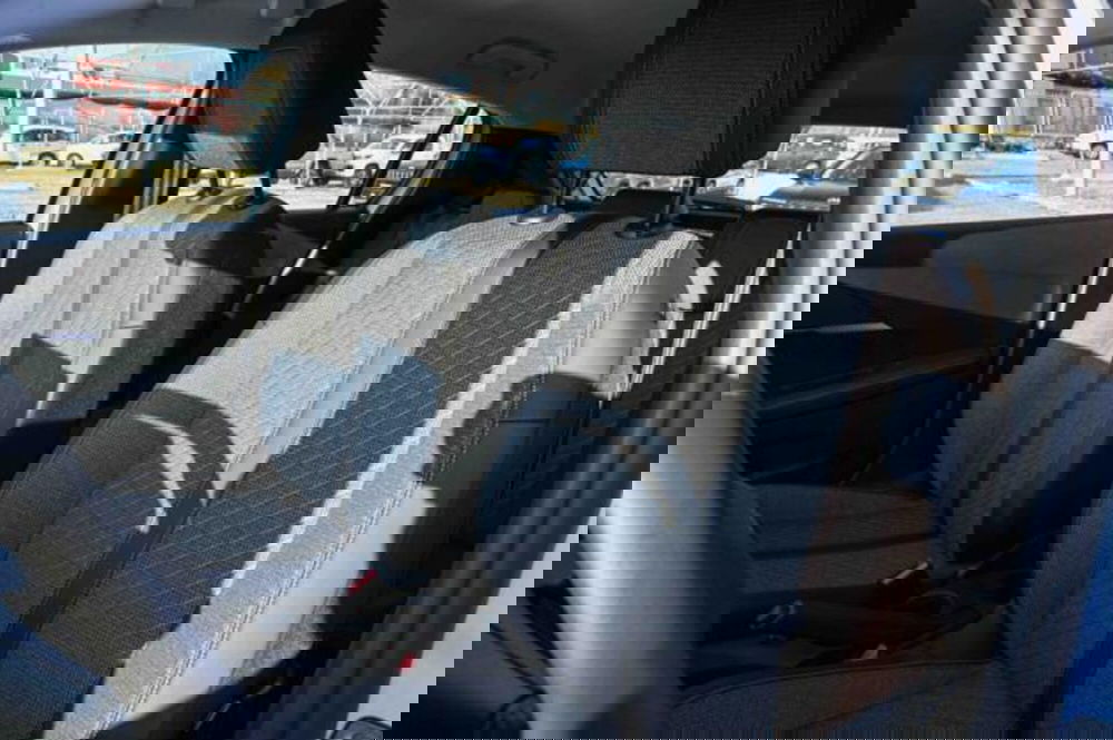 Peugeot 208 nuova a Torino (14)