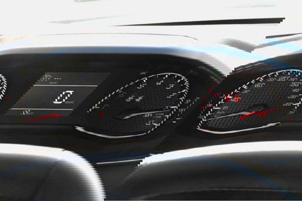 Peugeot 208 nuova a Torino (17)