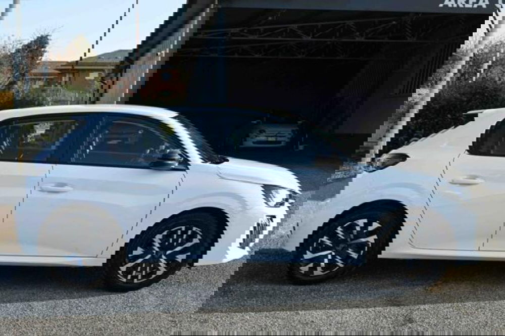 Peugeot 208 nuova a Torino (4)