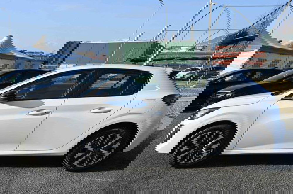 Peugeot 208 nuova a Torino (8)