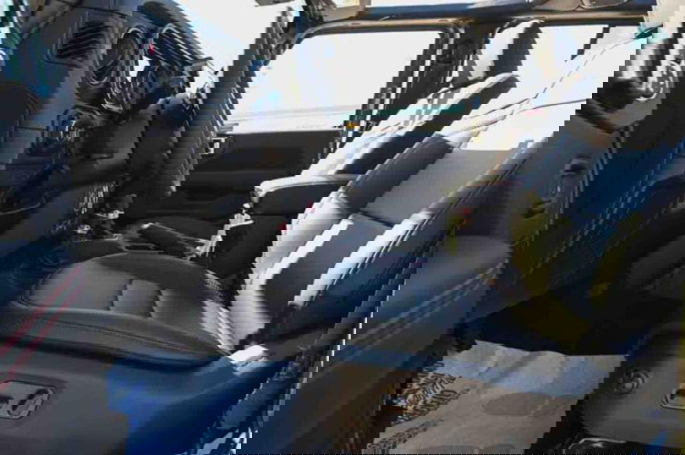 Jeep Wrangler Unlimited nuova a Torino (13)