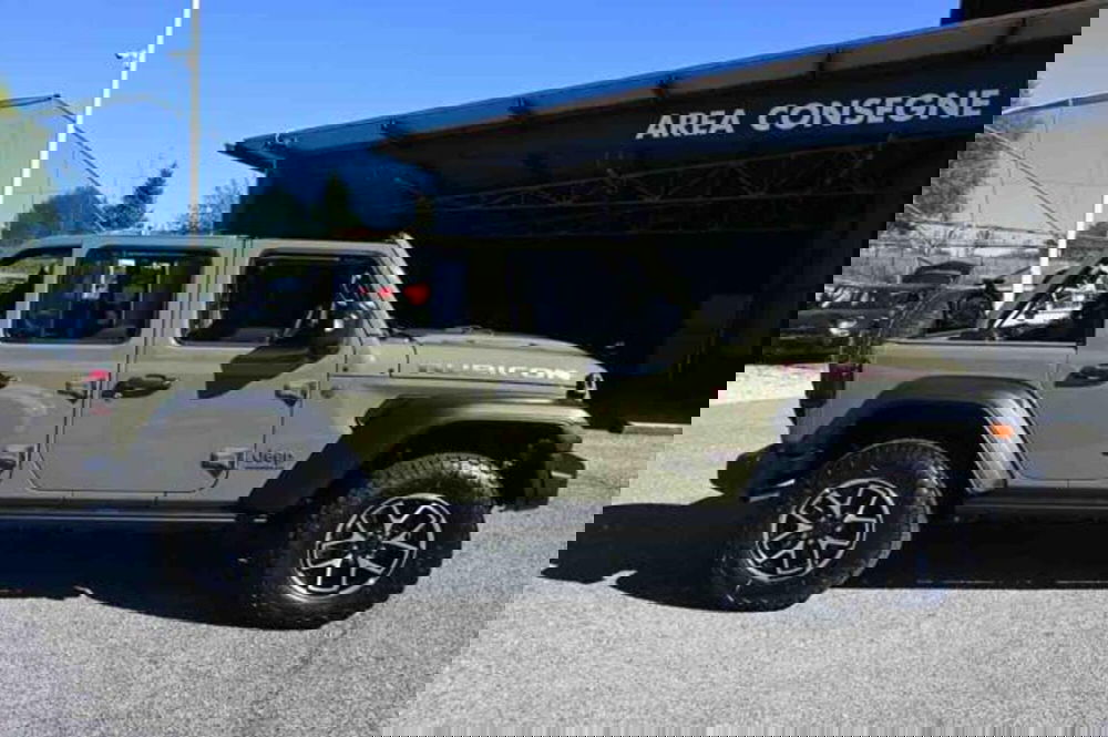 Jeep Wrangler Unlimited nuova a Torino (8)