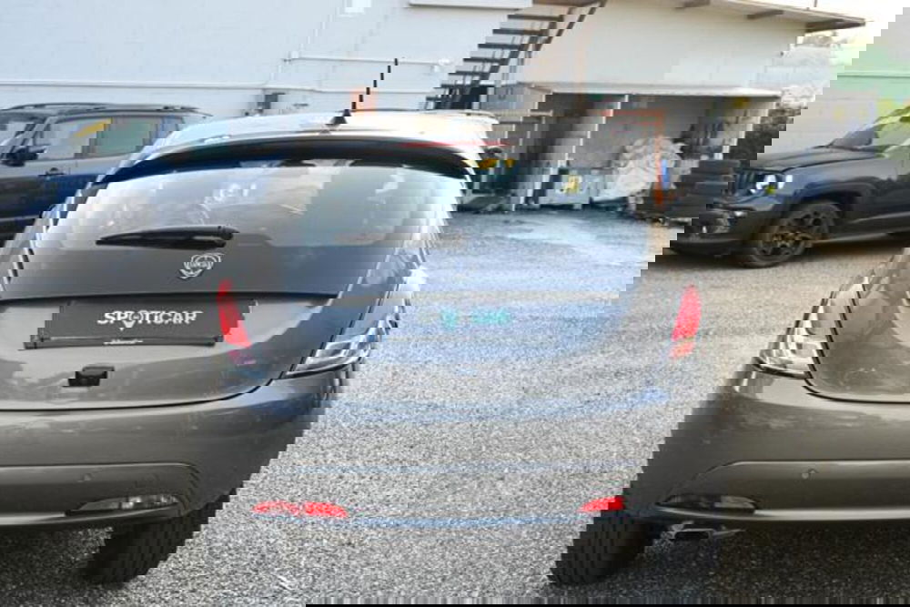 Lancia Ypsilon usata a Torino (6)