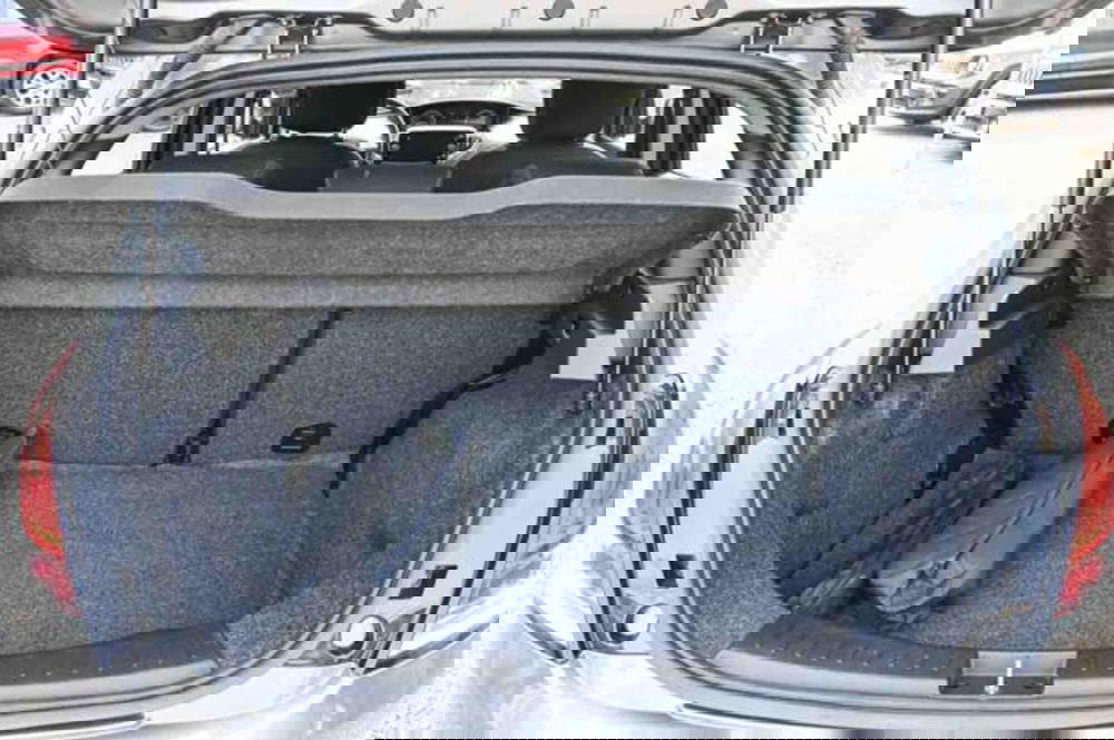 Lancia Ypsilon usata a Torino (9)