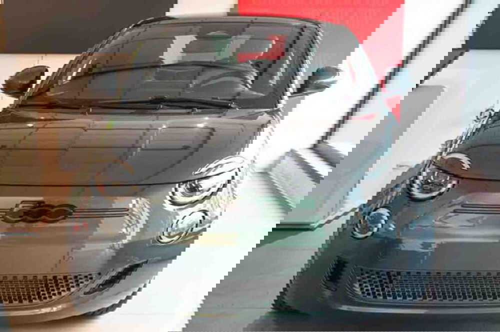 Fiat 500e nuova a Torino (2)