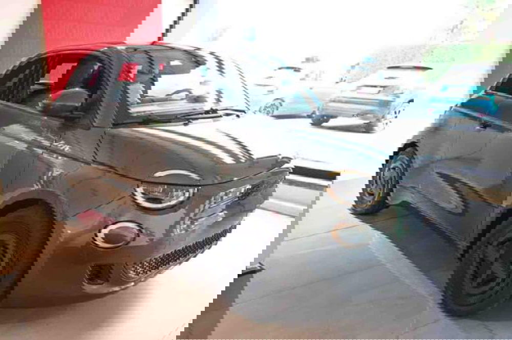 Fiat 500e nuova a Torino (3)