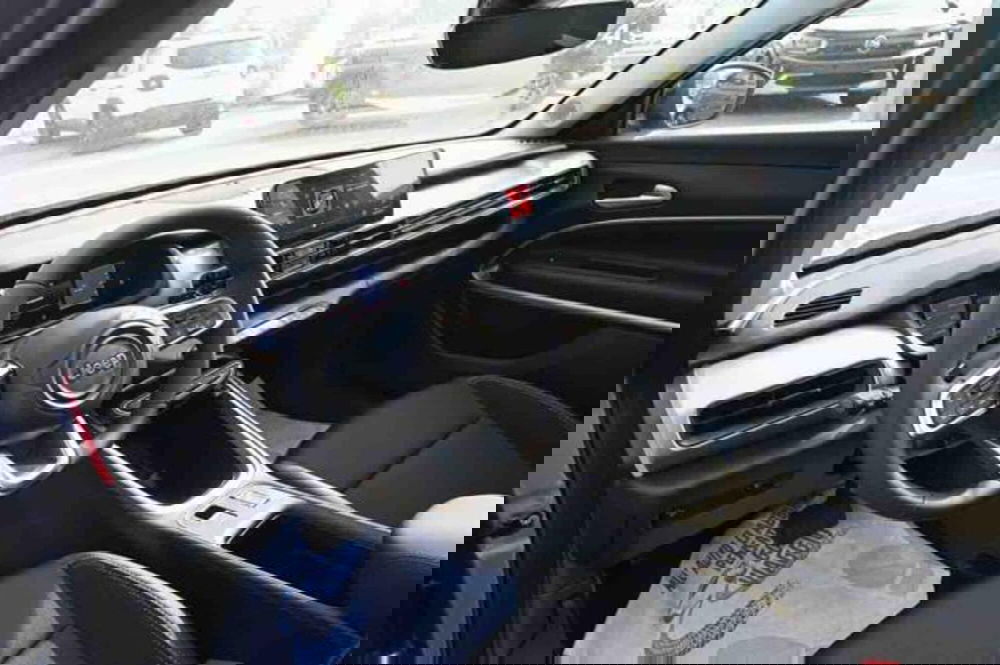 Jeep Avenger nuova a Torino (11)