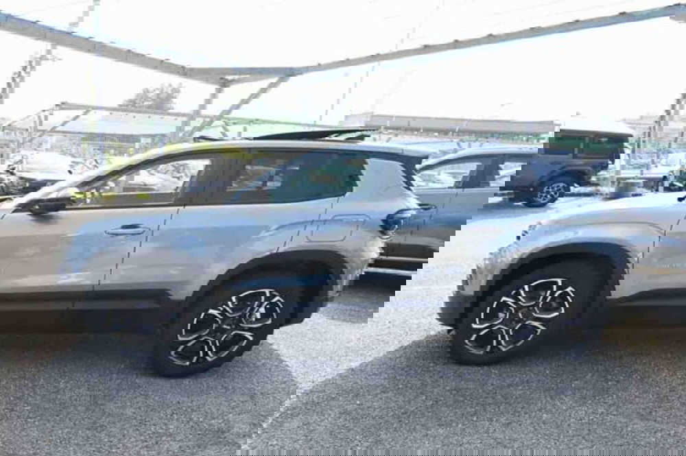 Jeep Avenger nuova a Torino (4)