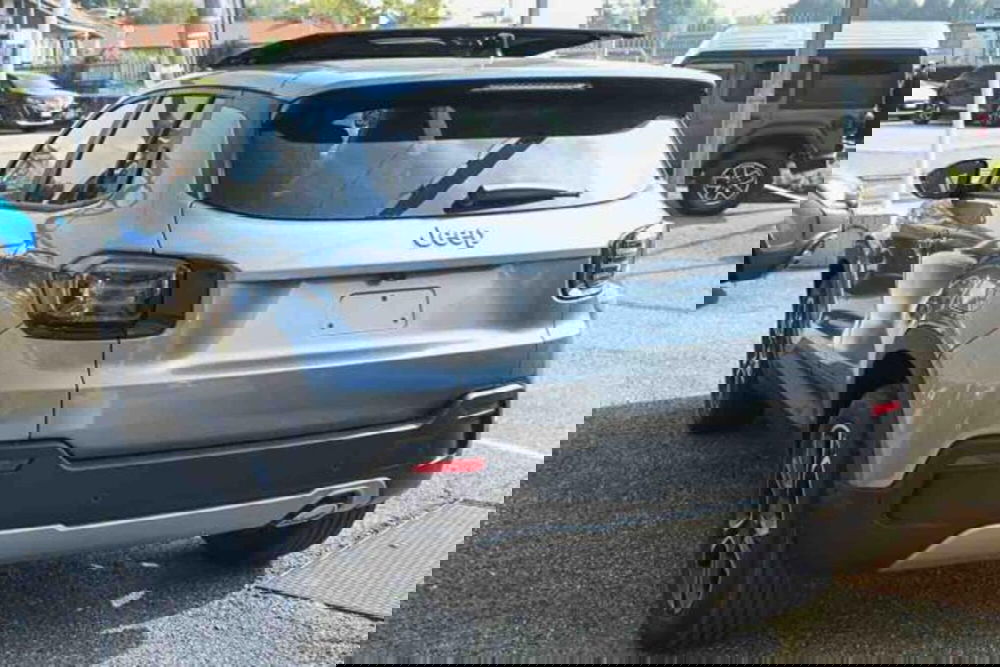 Jeep Avenger nuova a Torino (7)