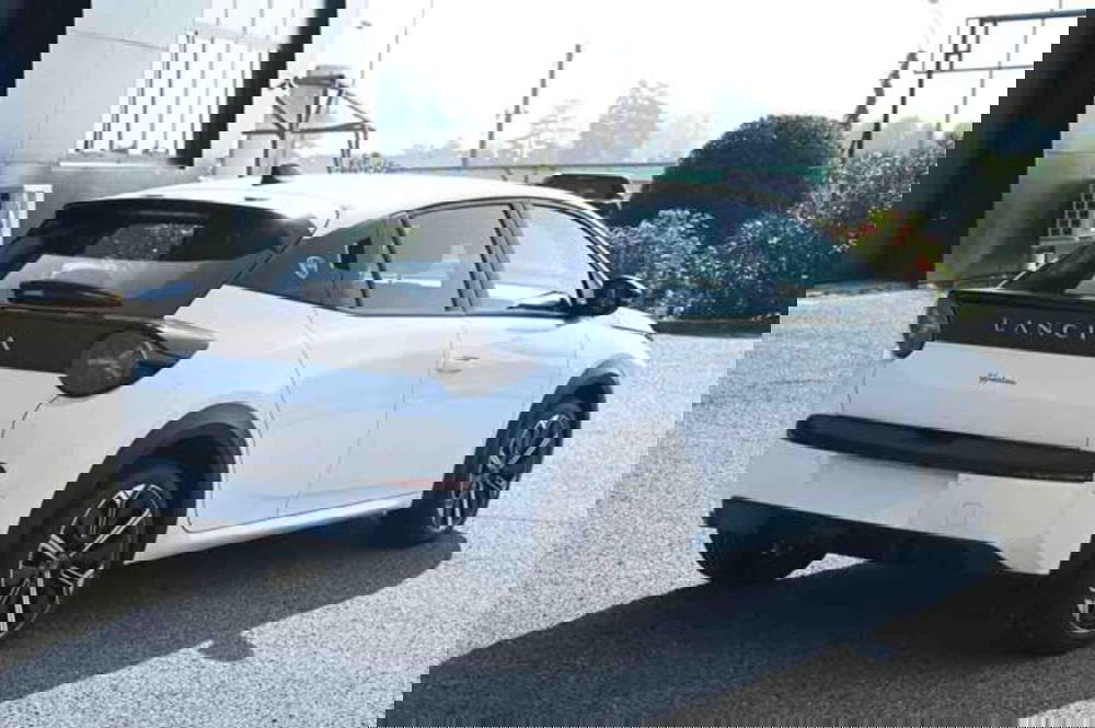 Lancia Ypsilon nuova a Torino (5)