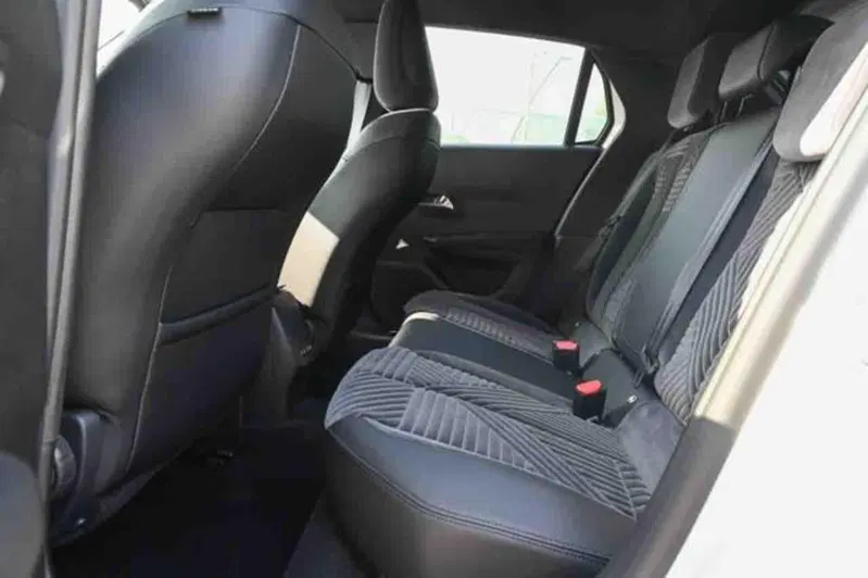 Lancia Ypsilon nuova a Torino (15)