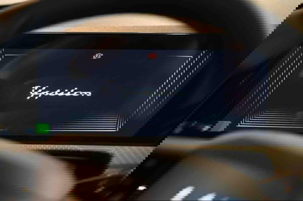 Lancia Ypsilon nuova a Torino (13)