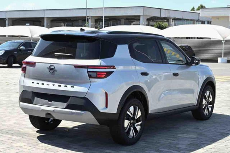 Opel Frontera nuova a Torino (3)