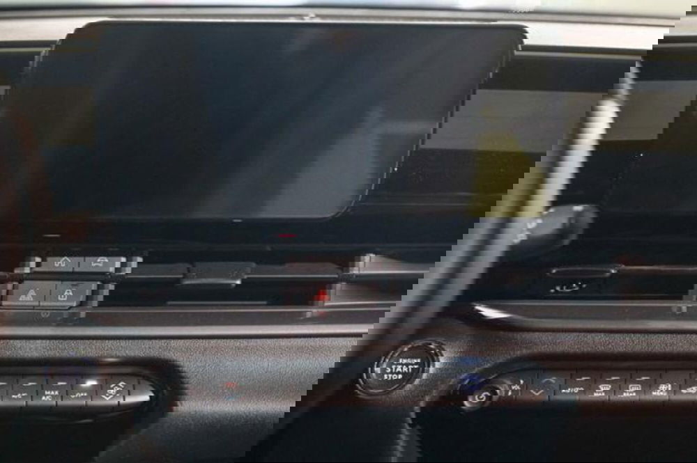 Abarth 600e nuova a Torino (10)