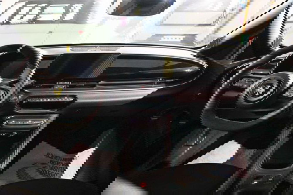 Abarth 600e nuova a Torino (4)