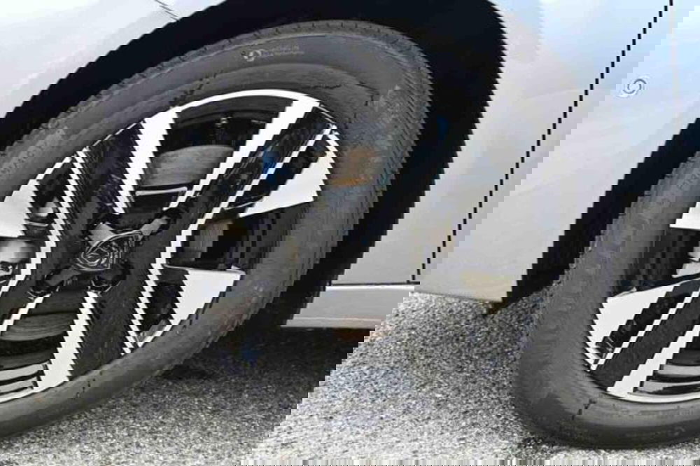 Peugeot 208 nuova a Torino (9)