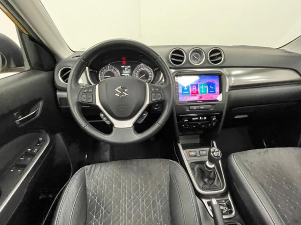 Suzuki Vitara usata a Como (12)