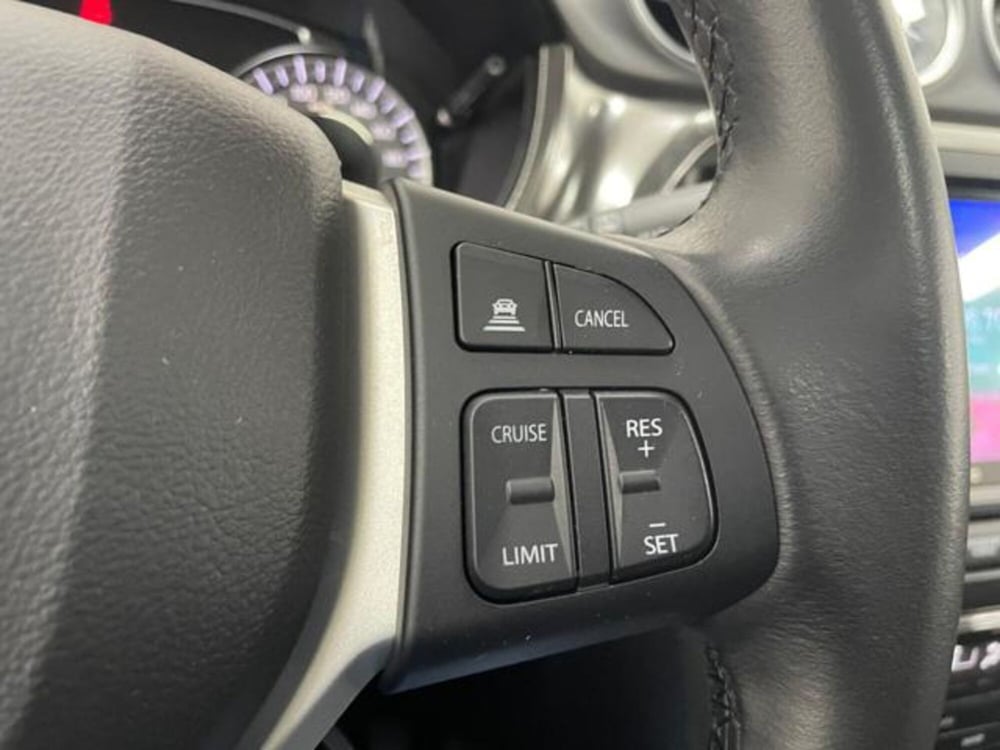 Suzuki Vitara usata a Como (13)