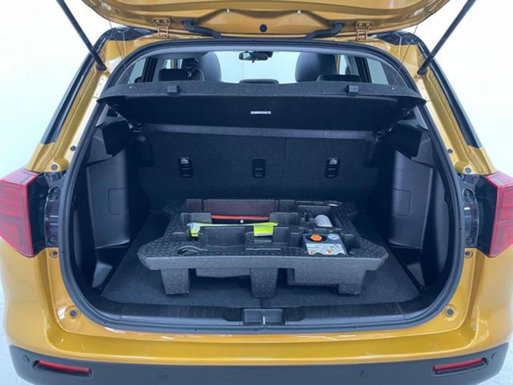 Suzuki Vitara usata a Como (19)