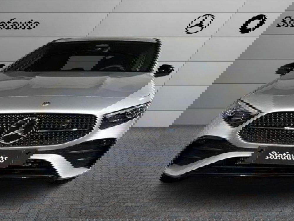 Mercedes-Benz Classe A nuova a Bologna (4)