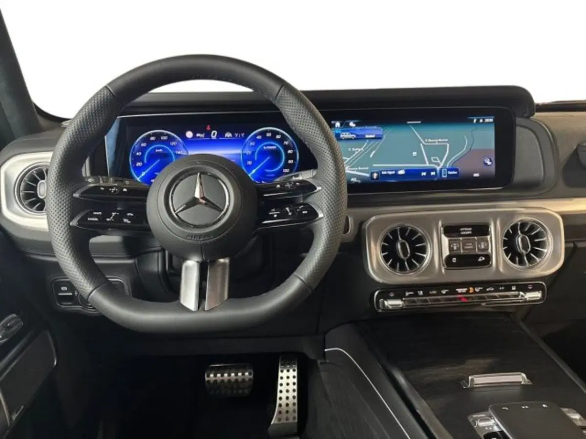 Mercedes-Benz Classe G nuova a Bologna (14)