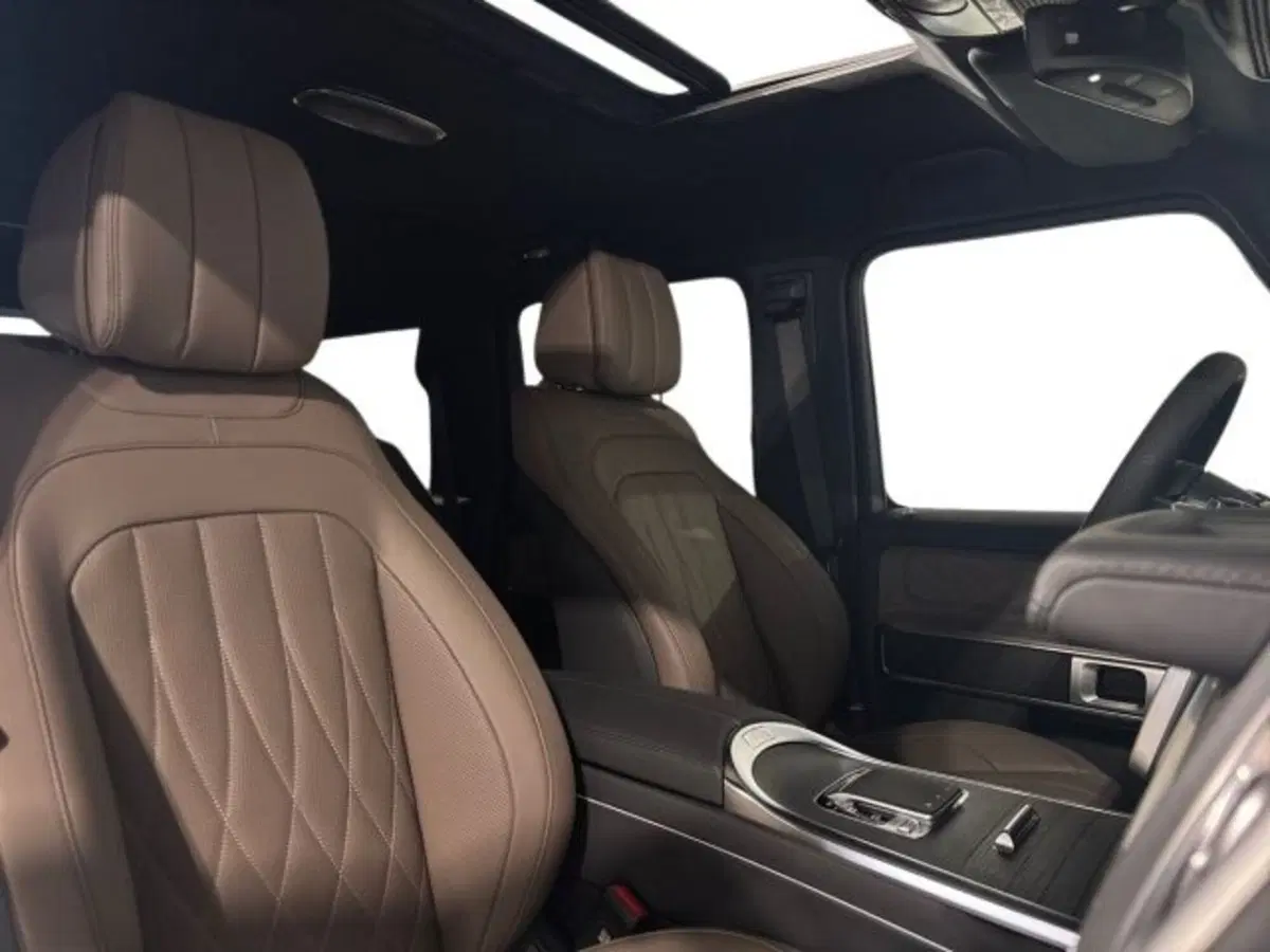 Mercedes-Benz Classe G nuova a Bologna (16)