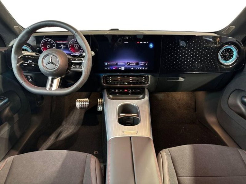 Mercedes-Benz CLA Shooting Brake nuova a Bologna (7)