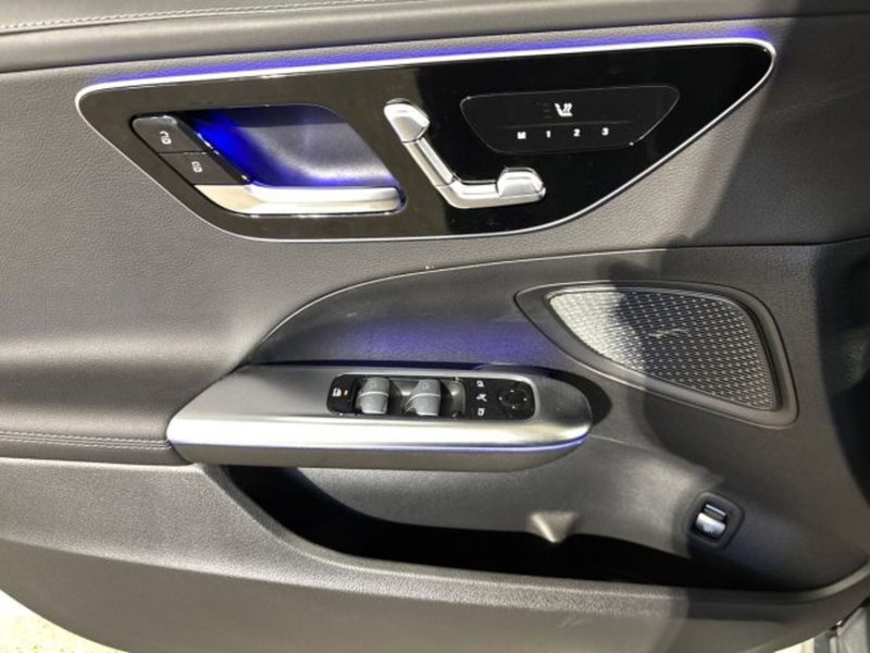 Mercedes-Benz Classe C nuova a Bologna (10)