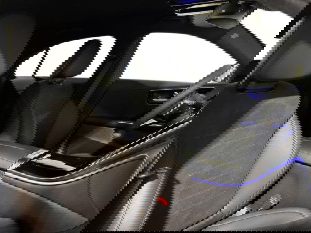 Mercedes-Benz Classe C nuova a Bologna (16)