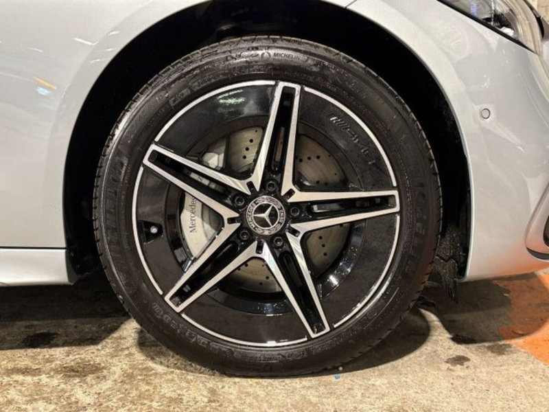 Mercedes-Benz Classe C nuova a Bologna (8)