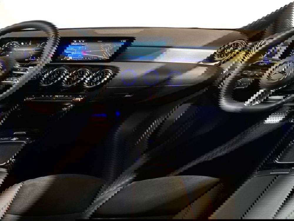 Mercedes-Benz Classe A nuova a Bologna (13)