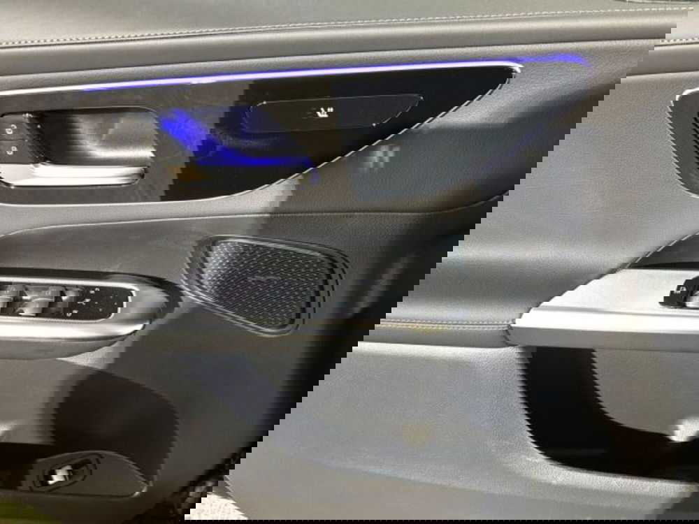 Mercedes-Benz GLC nuova a Bologna (10)