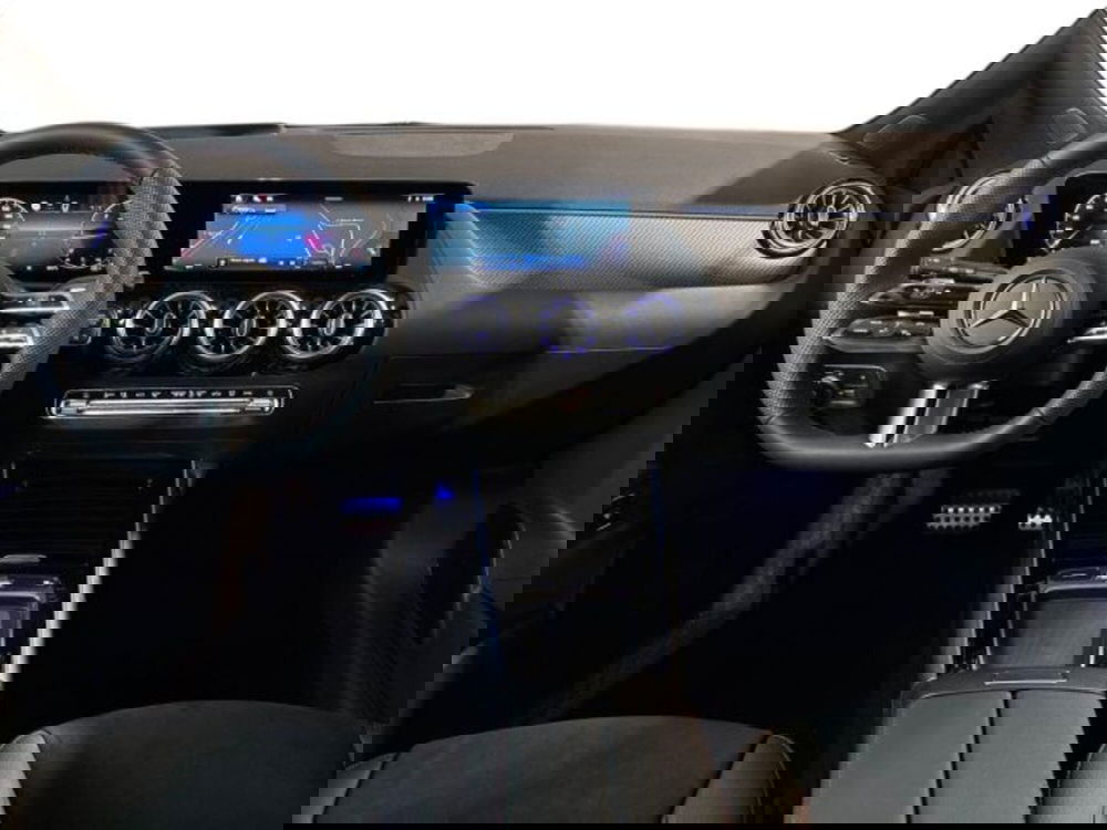 Mercedes-Benz GLA SUV nuova a Bologna (13)