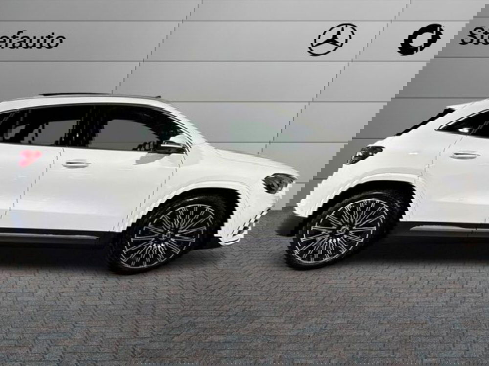 Mercedes-Benz GLA SUV nuova a Bologna (2)