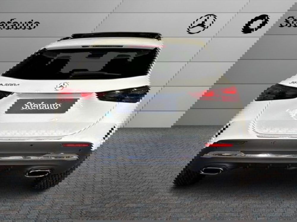 Mercedes-Benz GLA SUV nuova a Bologna (6)