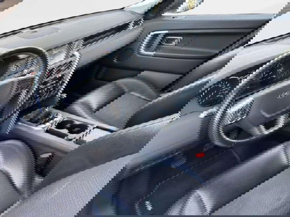 Land Rover Discovery Sport usata a Siena (10)