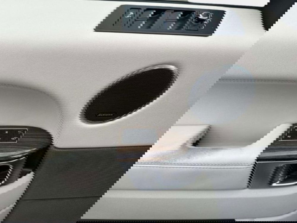 Land Rover Range Rover Sport usata a Siena (18)