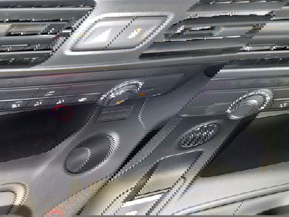 Peugeot Partner Furgone usata a Torino (11)