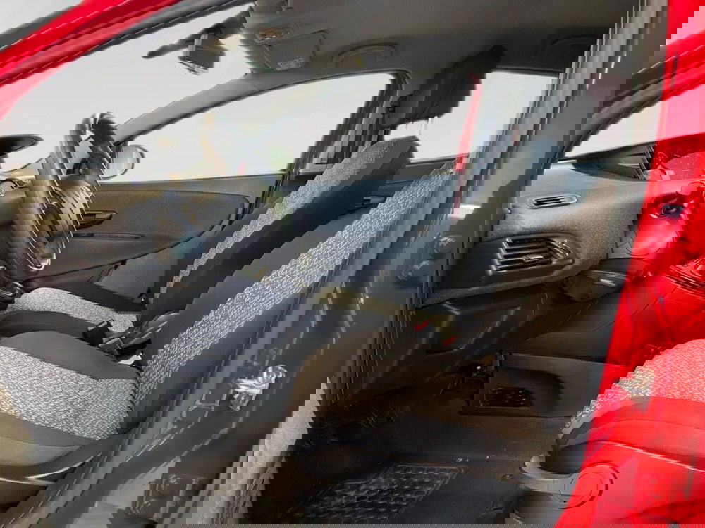 Lancia Ypsilon usata a Torino (6)